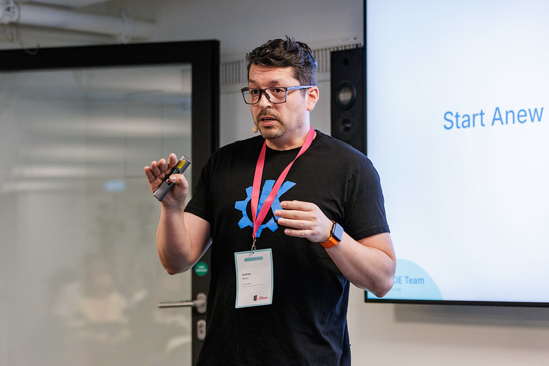 andy speaking at foss backstage 2026